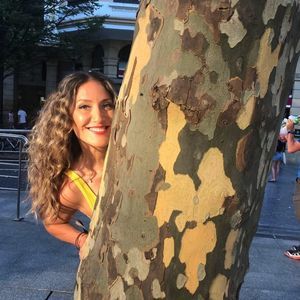 Meet your Posher, Dana